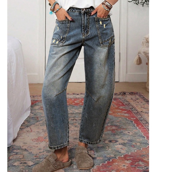 Medium Wash Pockets Straight Leg Denim Jeans Pants - Picture 1 of 5